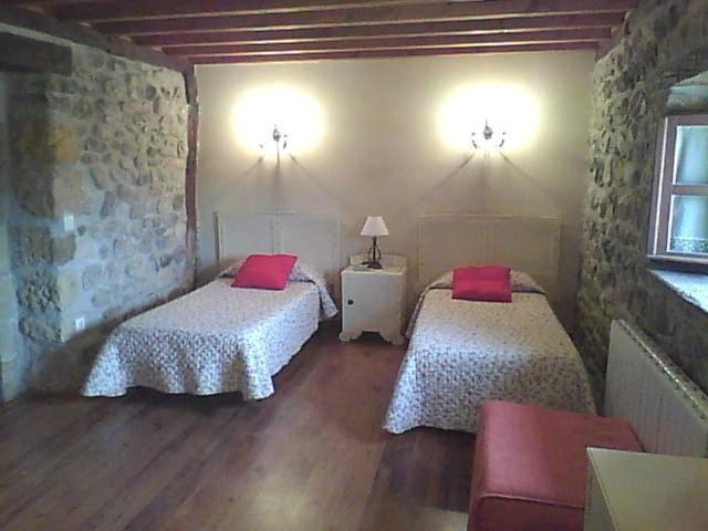 La Posada De Maria Villanueva de la Peña Extérieur photo