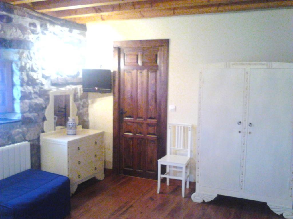 La Posada De Maria Villanueva de la Peña Chambre photo